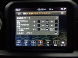 タッチスクリーンには、ナビ、メディアのほかに、エアコン、各種安全機能、基本設定画面などを表示できます。