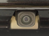 お車の状態をしっかりとお伝えするために1台の車両に付き40枚以上の画像を用意しております。外装はもちろん、室内の装備やお車の特徴などごらんください。