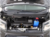 まごころクリーニングにより車内清掃、各部艶出し、消臭、除菌を実施してございます!シート、ハンドル、シフトにはビニールカバーを装着、足元にはマットを敷いて展示してあります!!