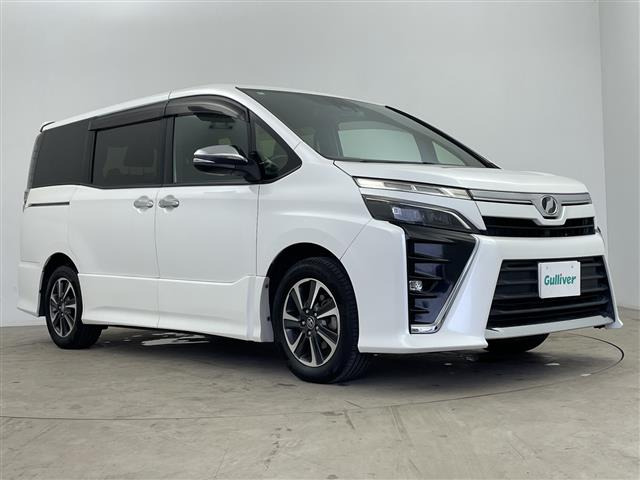 ヴォクシー 2.0 ZS 煌 修復歴無し