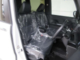 見通しのよいすっきりとした視界で、誰でも運転しやすいです
