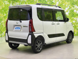 タント ファンクロス 4WD 