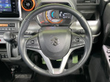 【純正革巻きステアリング】上質な革を使用することで、手にしっかり馴染みとても運転しやすいハンドルです♪