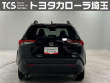 外板色はアティチュードブラックマイカ(218)!ボディサイズは全長461&times;全幅186&times;全高173センチ!3ナンバー登録となります!