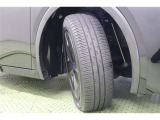 タイヤサイズ 195/60R17。
