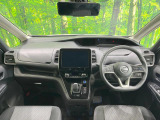 セレナ 1.2 e-POWER ハイウェイスターV 