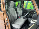 運転席シート廻りは使用感も少なく、良好な状態となっています。丁寧に使われていたことがよくわかりますね。