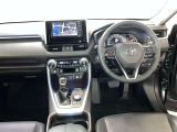 分かりやすく操作しやすい運転席まわりです☆