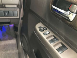 運転席からの操作で空気の入れ替えができて快適な室内空間へ☆