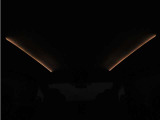 夜間に室内を照らしてくれるルームライトです