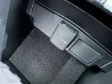 シガーソケット用の充電器が使用可能です!