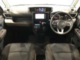 視野も良く、運転しやすいコックピットです。