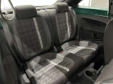 ナンバー付きの車両は公道試乗可能です(登録済未使用車など一部除く)。また、取り回しの確認など、広い場内でご試乗も可能です。お気軽に申し付けください。