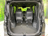 普段のお買い物や通勤、送迎等に十分な荷室スペースを確保しております。セカンドシートを倒すと、大きな荷物の積載も可能です♪