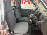 運転席広々