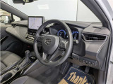 見通しのよいすっきりとした視界で、誰でも運転しやすいです。運転のしやすさは疲れにくさにも繋がりますよ♪