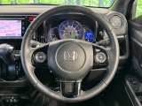 【純正革巻きステアリング】上質な革を使用することで、手にしっかり馴染みとても運転しやすいハンドルです♪