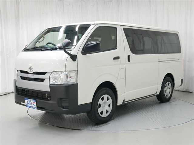 レジアスエース 2.8 DX ロング ディーゼル 4WD 