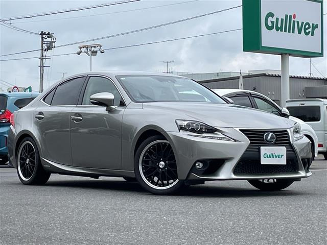 IS 300h 本革シート 修復歴無し
