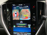 【マルチテレインモニター】車のフロントやサイドのカメラ画像を同時にモニター表示することで、悪路や狭い道を走行時でも周囲の状況確認ができ安心!本格SUVにうれしい装備です♪