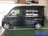 納車前にはプロのメカニックが点検、整備を行いますので安心してお乗り頂けます。