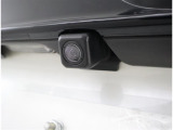 バックカメラが付いているので後方確認が非常にしやすいです。今や運転初心者も熟練者も必須装備!ついていて損はないですね♪