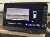 バックカメラも装備しております。車庫入れの苦手なお客様も安心!重宝してくれます!