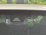 【トヨタセーフティセンス】走行中に前方の車両等を認識し、衝突しそうな時は警報とブレーキで衝突回避と被害軽減をアシスト。より安全にドライブをお楽しみいただけます。