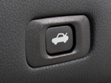 快適エアシート&シートヒーターを装備しています!高級車ならではの装備です!シートが暖まる機能!シートから冷風が出る機能!どちらも付いています!!寒い冬も、暑い夏も快適にご乗車頂けます!!