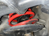 お車を安心してお乗りいただく為には、足回りの定期点検が欠かせません。サービスサポート(有償保証)では無料点検もご提供しており、安心のカーライフをお過ごしいただけるサポート体制が整っています。