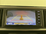 いまや必須装備「ナビゲーション」搭載!知らない場所に、スイスイッとドライブ。なんて便利な機能でしょうか?もう、これなしではハンドルを握れませんね!でも、運転中の操作は危険ですのでご注意ですね☆