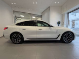 BMWでは重量配分にもこだわりがあり、FRモデルでは50:50とFFモデルでも60:40と前後の重量バランスにこだわり、軽快なハンドリングを実現しております。