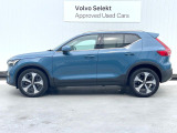 購入後は全国のVOLVO正規ディーラーにてアフターサービスをお受けいただけます。定期点検サービス、延長保証などの有料サービスも手厚くご用意しておりますので、ご不安事はお気軽にご相談下さい。