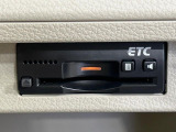 【ETC】高速道路の料金所をストレスなく通過!話題のスポットやサービスエリアに多い「スマートIC」利用時は必須のアイテムです。当店でセットアップを実施、ご納車当日からすぐにご利用いただけます!