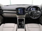 XC40 B4 AWD インスクリプション 4WD 