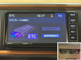 ETC付きです。高速道路料金所での小銭の出し入れや雨天時における窓の開け閉めなどの煩わしさが解消できます。料金所の通過もスムーズで快適ですよ。