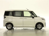 両側パワースライドドア付きだから、狭い駐車スペースなどでの 乗り降りラクラク!小さなお子さまのいるご家庭には嬉しい装備。