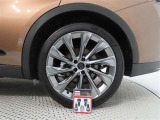 中古車の販売は原則として実車を見てからとさせて頂いております。是非見に来てください!