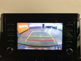 バックガイドモニターで、後方を確認しながら安心して駐車することができます。運転初心者も熟練者も必須の機能ですよ!