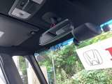 Hondaセンシング搭載!ミリ波レーダーと単眼カメラで、クルマの前方の状況を認識。ブレーキやステアリングの制御技術と協調し、安心・快適な運転や事故回避を支援する先進のシステムです!