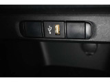 USB端子ソケット装備!