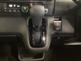 ディーラー整備士による納車前整備とアフターサービスは当店でお求めいただくのメリットのひとつです。