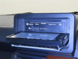 CD、DVDの再生ができます。