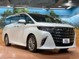 高透明度のガラス皮膜で撥水はもちろん、上質なツヤ・光沢を実現。紫外線や酸性雨から大切な愛車を保護し、色あせ・劣化を防止。「弾スプラッシュコート」、「弾プリミッサコート」からお選びいただけます。