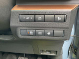 多機能なスイッチ類です。