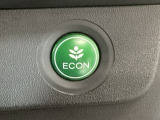 ★ECONスイッチ★ エコドライブを加速しよう!スイッチをONにすると、運転の仕方によるロスを抑え込み燃費をよくするようクルマが頑張ります(*^ー^*)燃費向上にチャレンジ♪