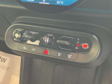 ミニ独特のゴーカートフィーリングと呼ばれる軽快なハンドリングはAT車、MT車のどちらでも楽しめます。