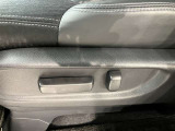 【パワーシート】スイッチ一つで簡単にシートの微調整が可能です電動ですので力もいりません!ご自身のお好みのシートポジションにセットしてドライブをお楽しみください♪