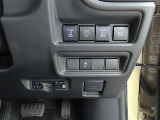 両側電動のスライドドアで楽々スムース!運転席からも開閉の操作もできます♪キーのスイッチひとつで自動開閉できる便利な機能もついてます♪