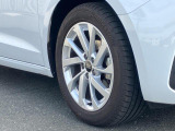 純正アルミホイール装着 綺麗な状態です。